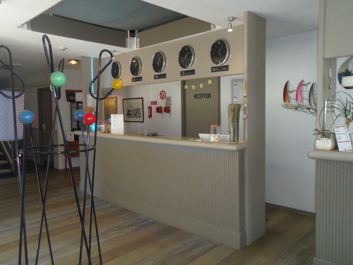 瓦伦丁马赛欧巴涅品质酒店 拉佩讷叙尔于沃讷 外观 照片