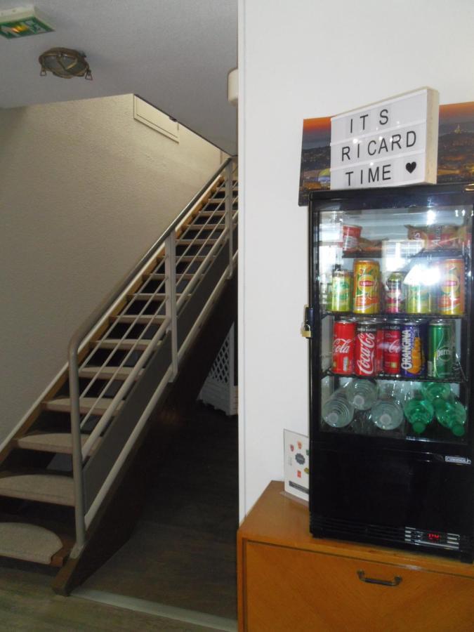 瓦伦丁马赛欧巴涅品质酒店 拉佩讷叙尔于沃讷 外观 照片